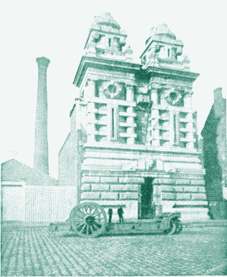 "Zuiderpershuis": a former hydraulic pumping plant in Antwerp. The towers housed the hydraulic accumulators.