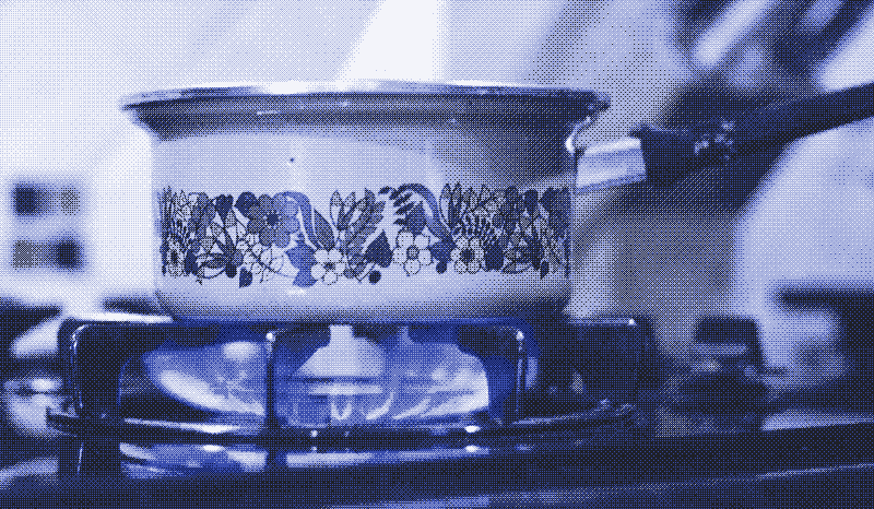 Las cocinas de gas son las que más pérdidas de calor tienen entre todas las cocinas modernas. Foto: Ashley Bischoff @ Flickr.