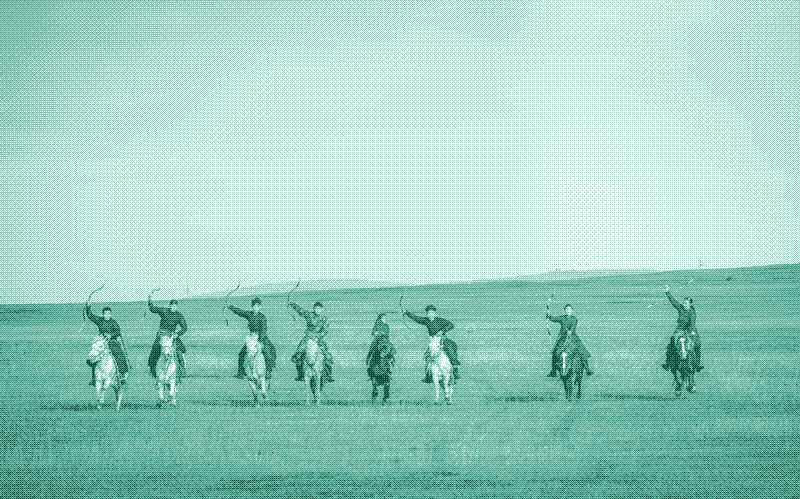 Image : Archers mongols à cheval. Crédit : Nasanbat Nasaa. Via Traditional Manchu Archery.