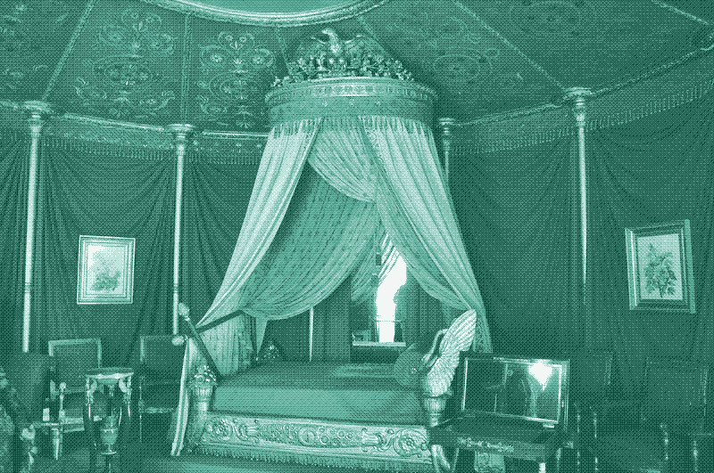 Image : L’appartement de l’impératrice Joséphine au Château Malmaison à Rueil-Malmaison en France. Dans la chambre, luxueusement réaménagée en 1812 en forme d&rsquo;une tente à seize pans, est exposé le lit original de l’impératrice. Crédit photo : Moonik (CC BY-SA 3.0).