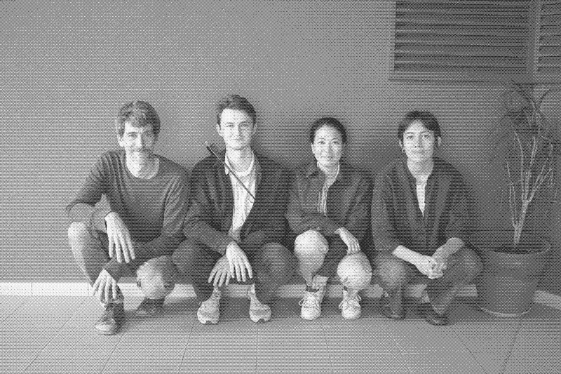 De gauche à droite: Kris, Roel, Marie Otsuka, Marie Verdeil