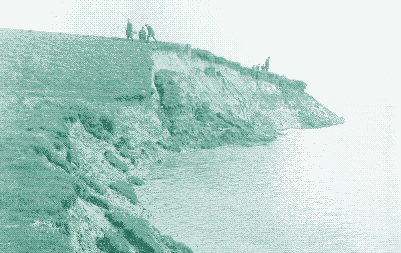 Afbeelding: dijkdoorbraak in Zeeland, bij Kats op Noord-Beveland, 1966. Publiek domein.