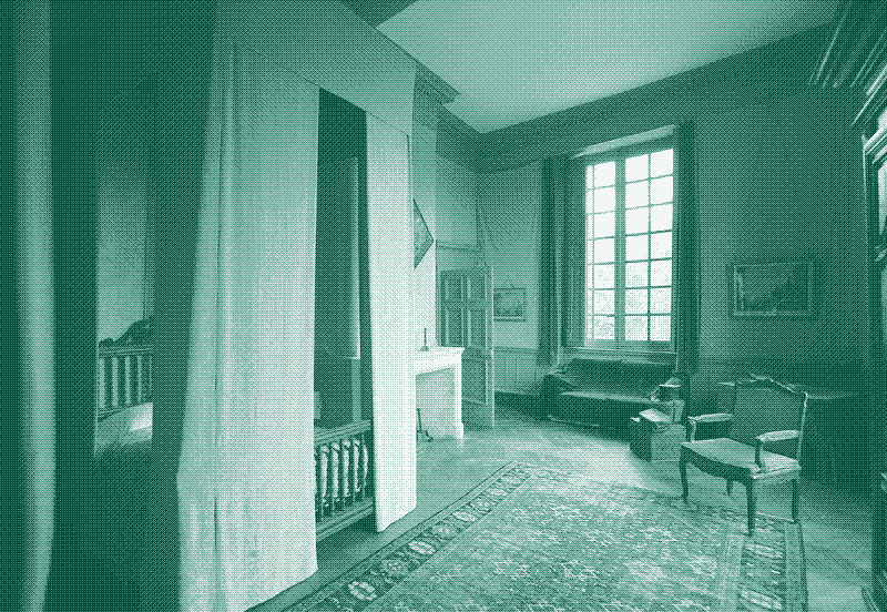 Afbeelding: Kamer in een laat 16e-eeuws Frans kasteel. Het heeft bedgordijnen en wandkleden in dezelfde kleur, een vloertapijt en gordijnen voor de ramen. Foto: PMRMaeyaert (CC BY-SA 3.0).